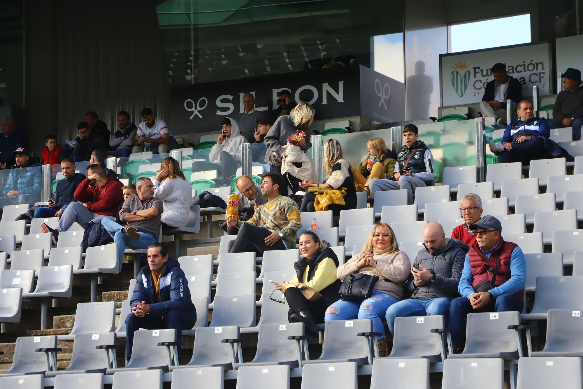 Las imágenes de Córdoba CF B-Bollullos