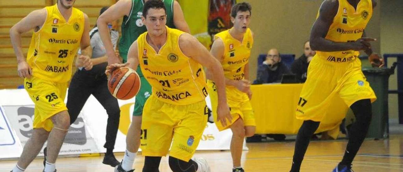 Juan Rubio y Charles son dos de los jugadores que han entrenado a mucho menor ritmo a lo largo de la semana. // I. Abella