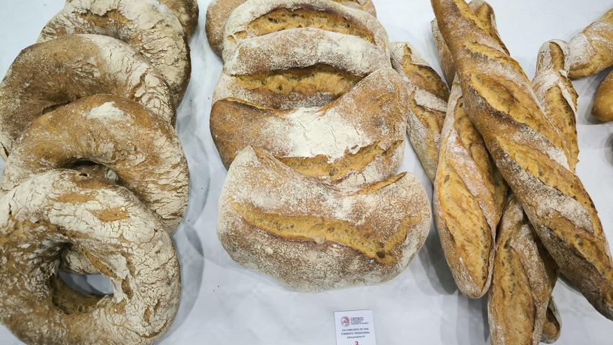 El horno valenciano que hace doblete con su mejor pan