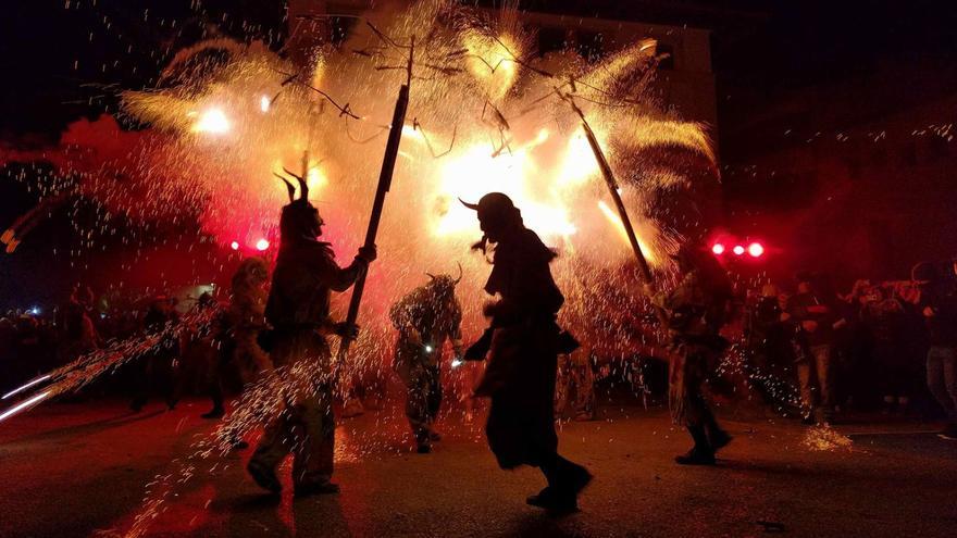 Sant Antoni für Anfänger: Alles, was Sie zum Teufels-Fest auf Mallorca am 16. und 17. Januar wissen müssen