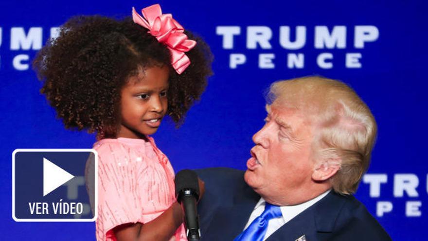 Trump intenta besar a una niña y esta le hace la &#039;cobra&#039;