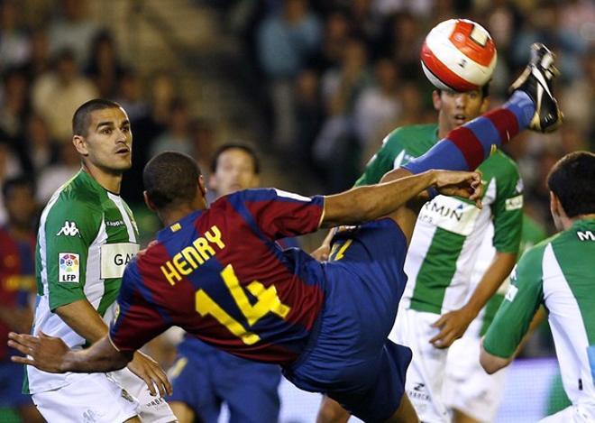 El paso de Thierry Henry por el Barça, en imágenes