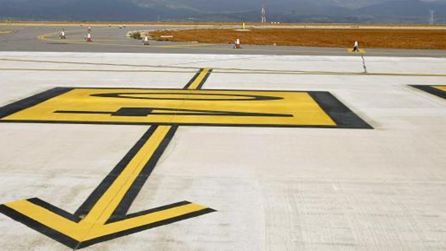 Imagen de la pista de despegue del aeropuerto de Castellón.