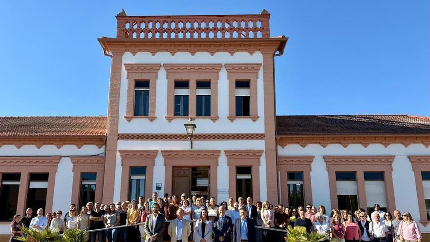 El Gobierno regional reconoce la labor de los investigadores del Imida en el desarrollo del sector agrario