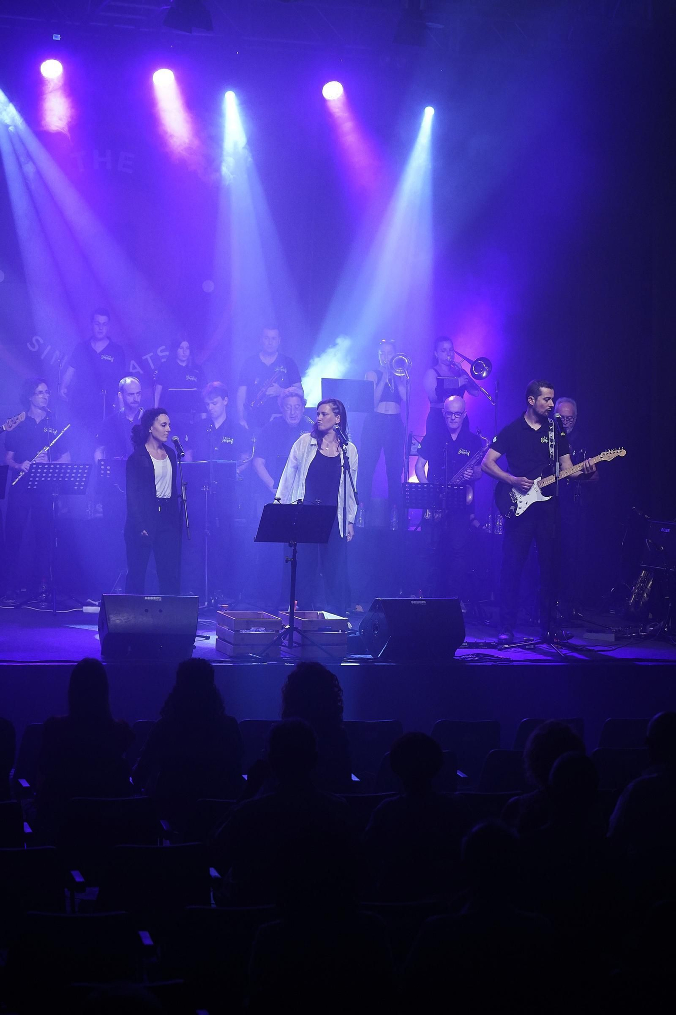 Les fotos del concert dels The Sinkopats a Girona