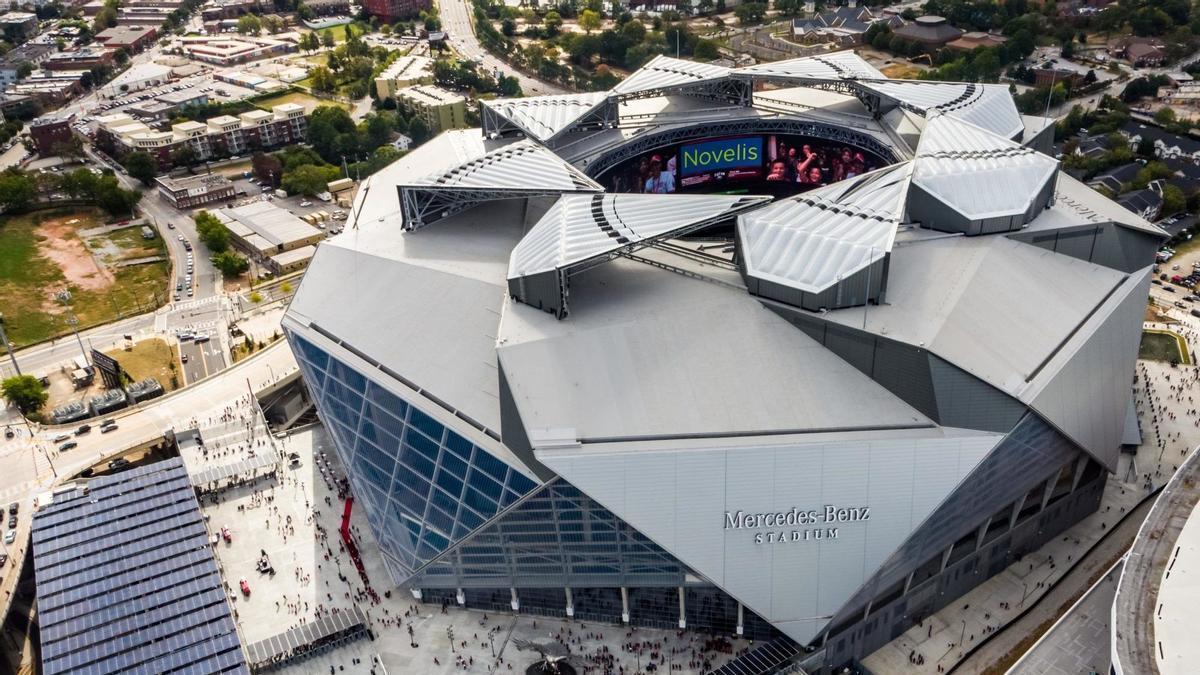 La fachada del estadio Mercedes-Benz en Atlanta (EE.UU.)