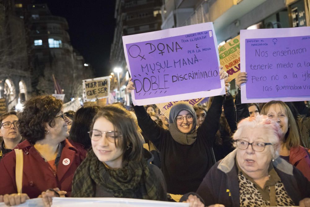 Manifestació 8-M a Manresa