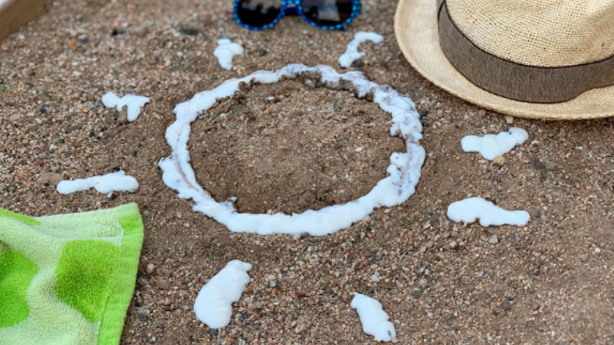 ¿Por qué nos tenemos que poner crema solar?