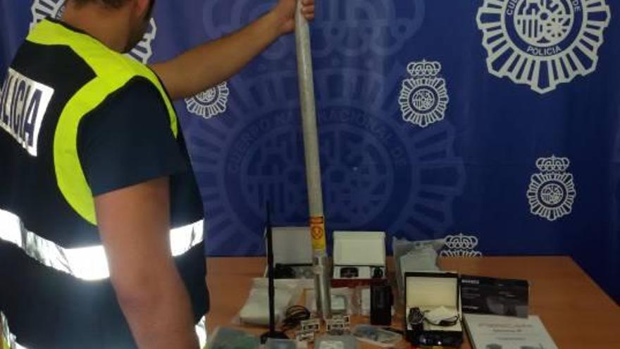 Material intervenido al detenido