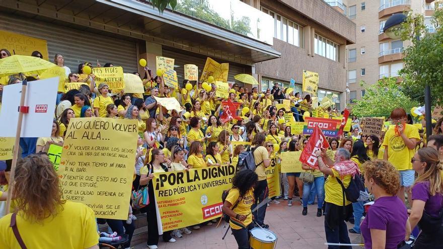 Centenares de personas claman en Murcia por una educación digna de 0 a 3 años