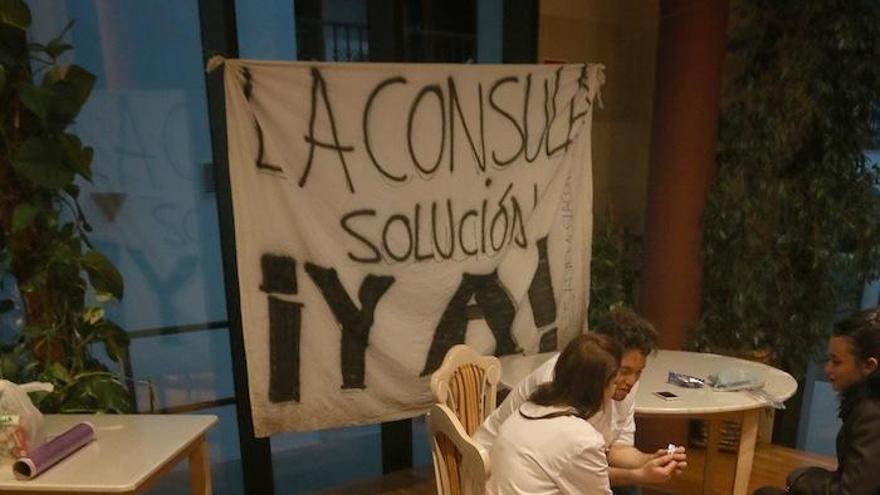 Una treintena de estudiantes de Cocina de la escuela de hostelería de La Cónsula han pasado la noche en el restaurante.