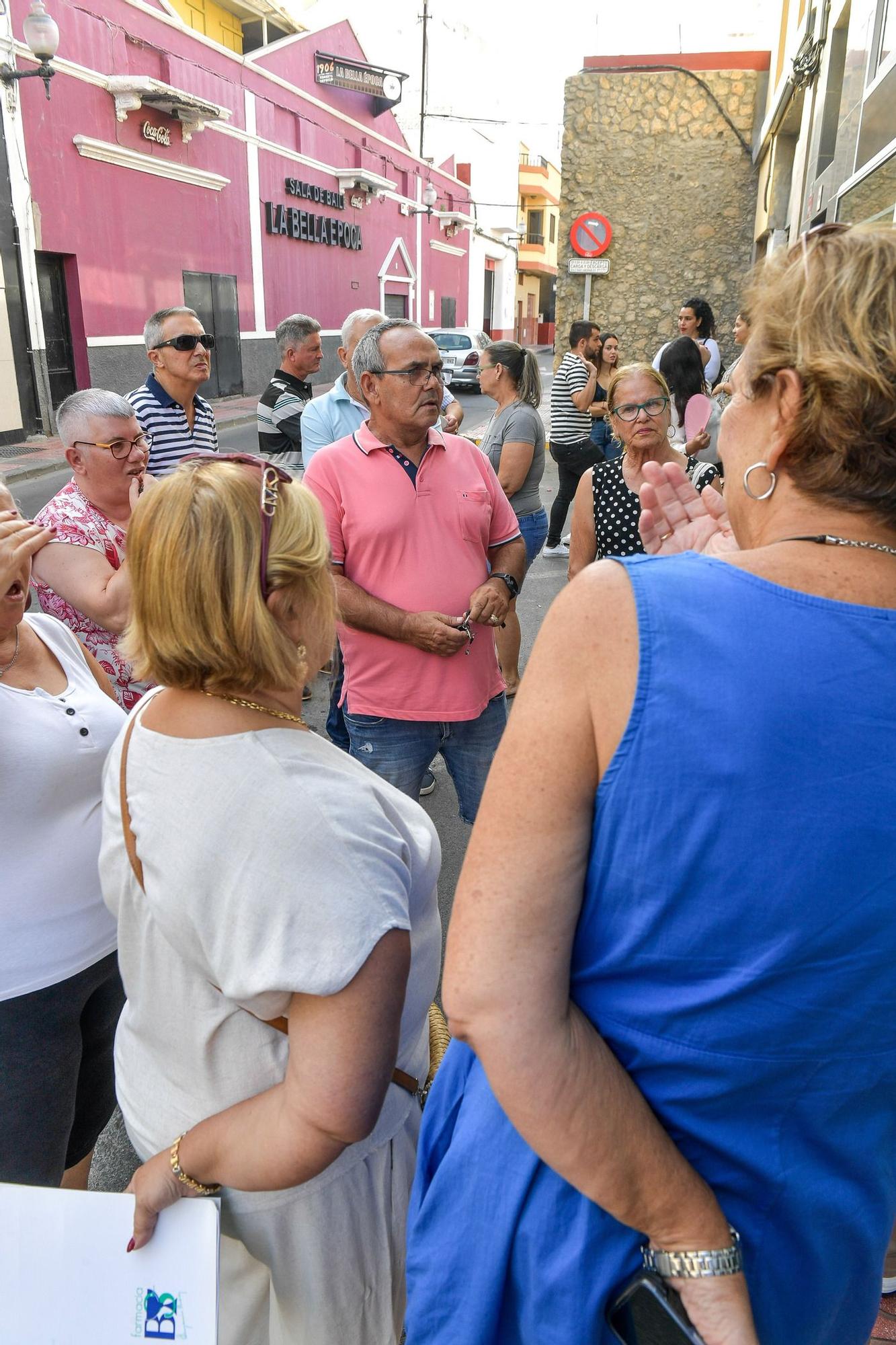 Vecinos de Telde presentan firmas por el ruido de una discoteca