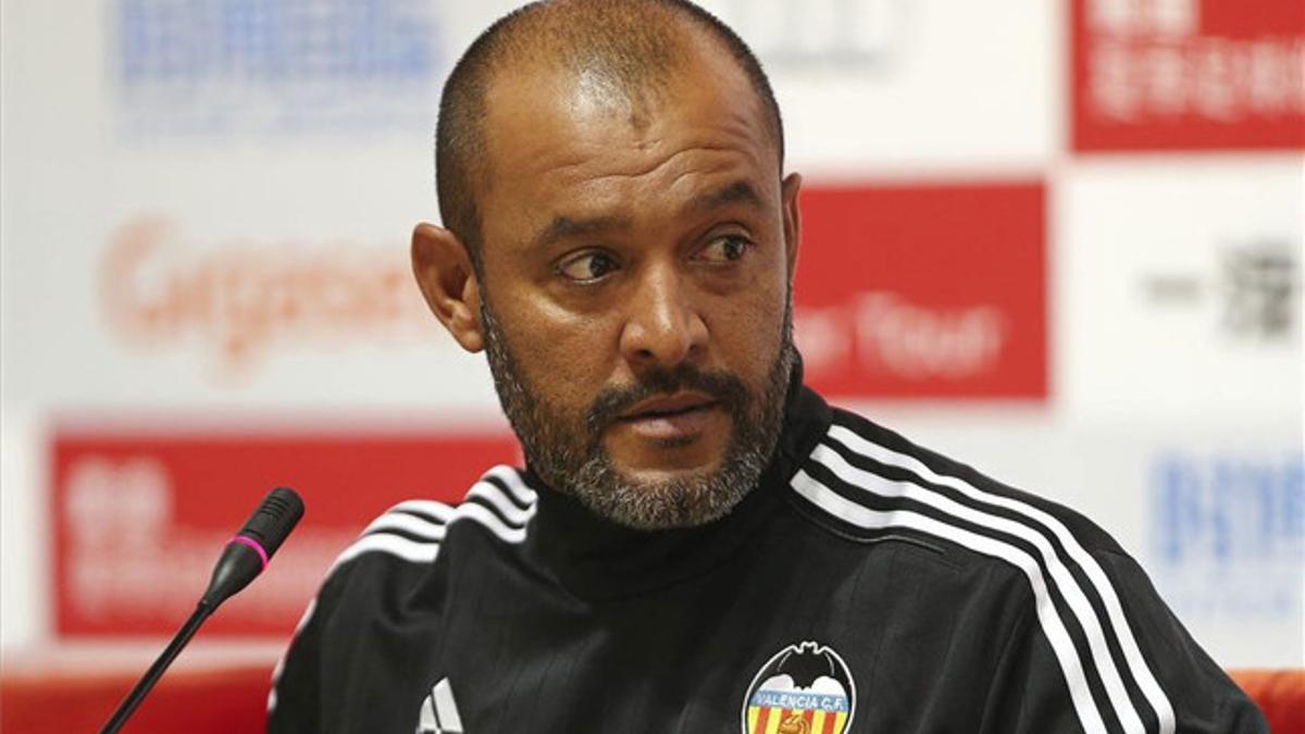 Nuno Espirito Santo durante una rueda de prensa