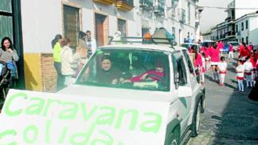 Bujalance se vuelca con la primera Caravana Solidaria