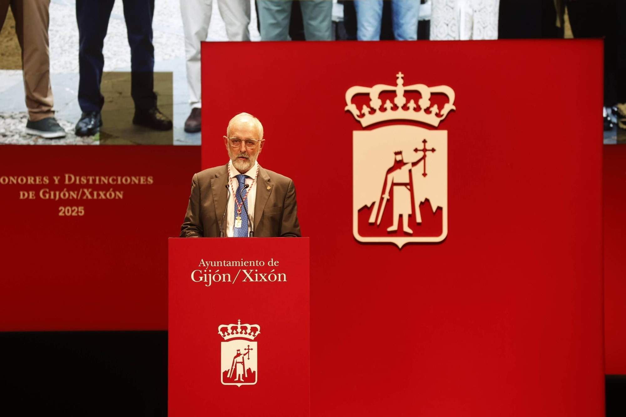 La entrega de medallas y distinciones de Gijón, en imágenes