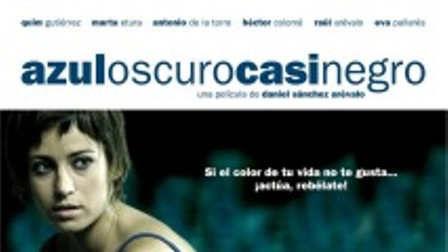 AzulOscuroCasiNegro