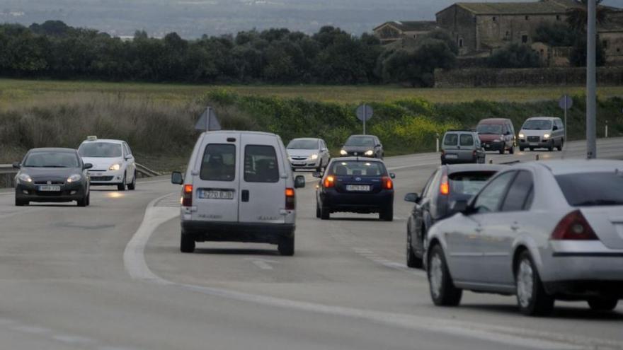 Mann vor Gericht, der Unfall mit fünf Drogen intus verursachte