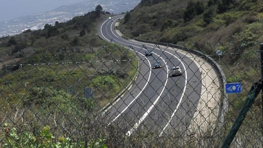 El trazado del anillo insular incluye la fase El Tanque-Santiago del Teide, con la construcción del túnel de Erjos.