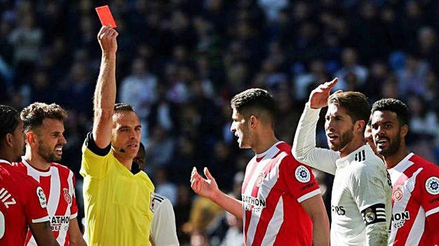 Ramos vio la tarjeta roja el domingo ante el Girona en la Liga