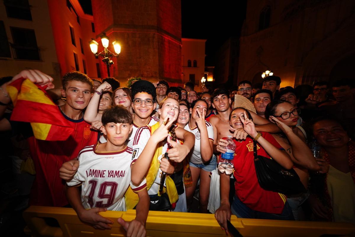 Galería: La provincia de Castellón se echa a las calles para festejar el segundo mundial de España