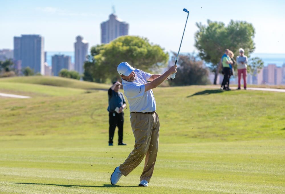 Olazábal y Jiménez lideran el elenco de legendarios golfistas que disputan a partir de hoy el Costa Blanca Seniors Masters en el hotel Villaitana