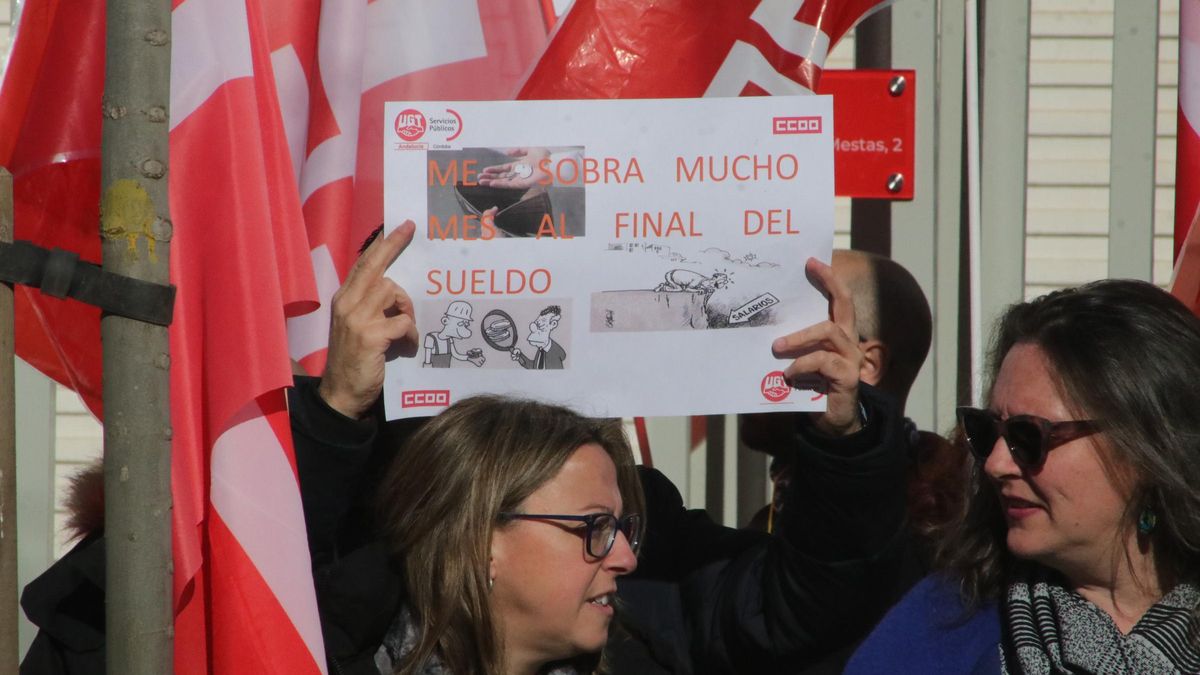 Participantes en una protesta laboral en Córdoba, en una imagen de archivo.