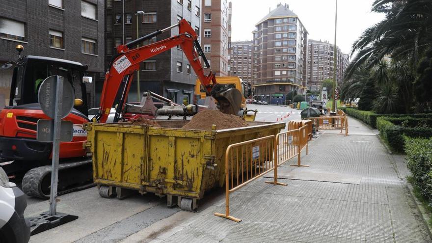 Obras en la calle Fernando Morán.