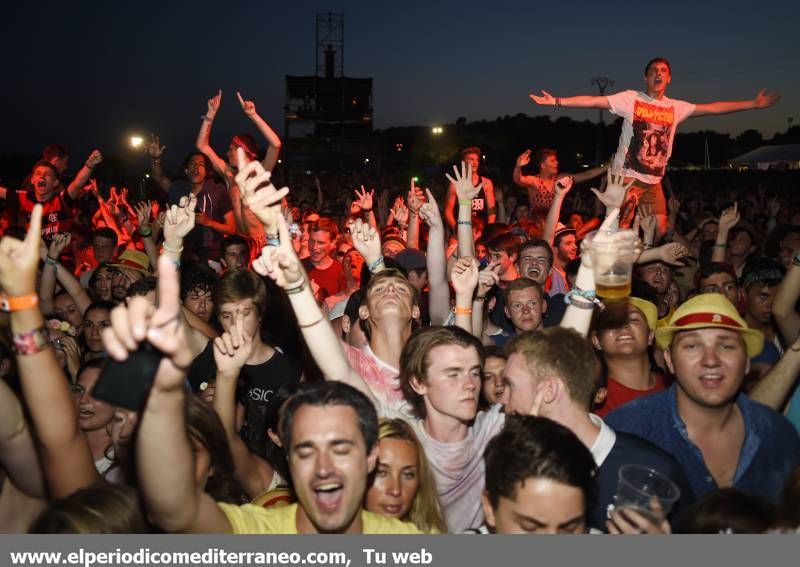 GALERÍA DE FOTOS- El FIB llena Benicàssim de música y miles de turistas