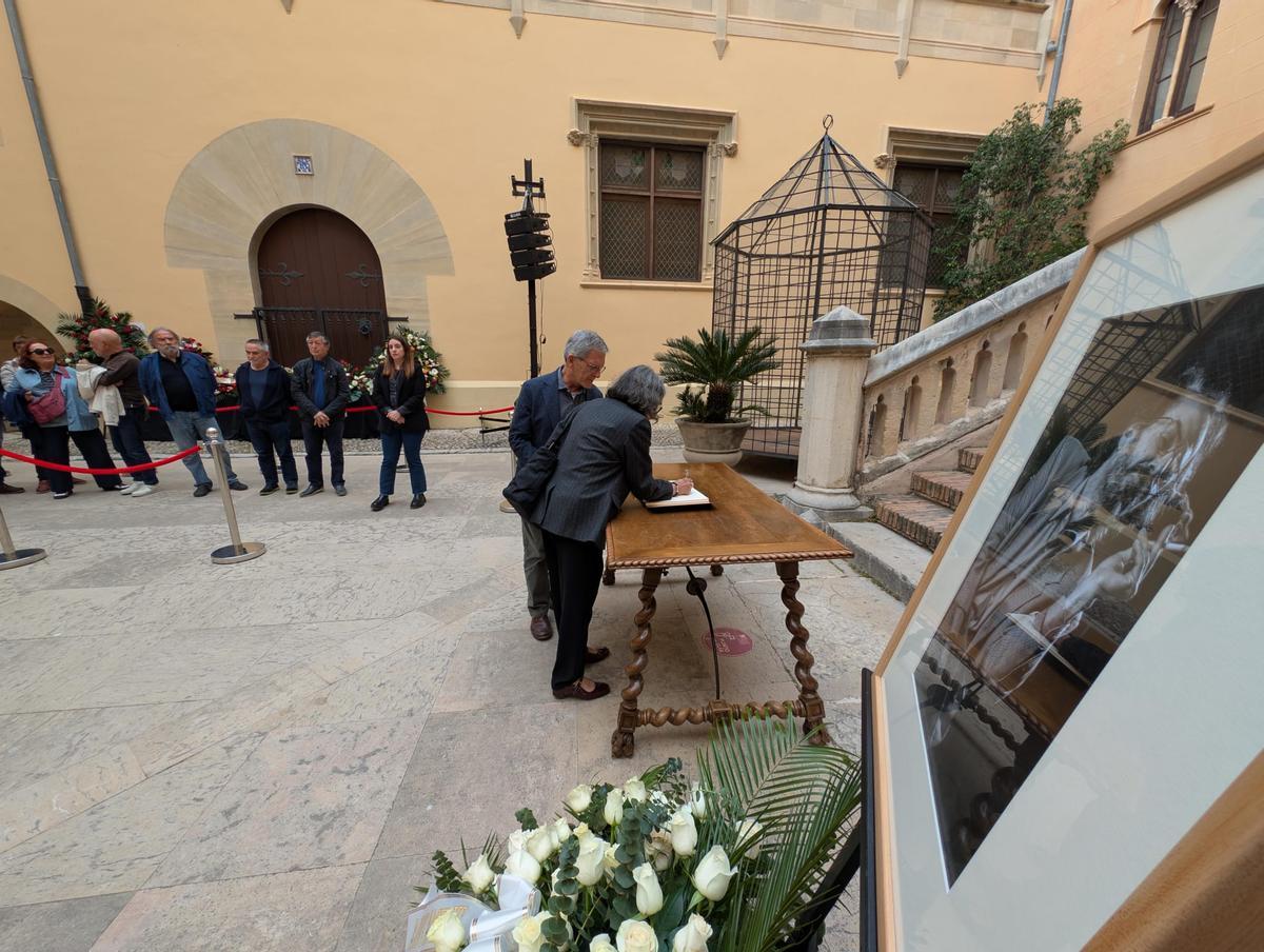 Gandia despide a Josep Piera