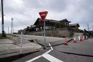 Japón activa una nueva alerta de tsunami tras un terremoto de 6,7 frente a las costas de Aomori