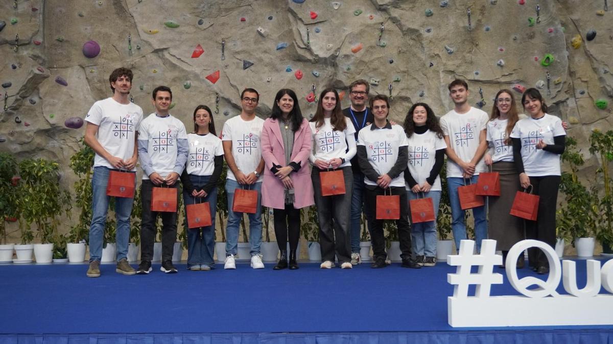 Equipo ganador del QUÉDATE.