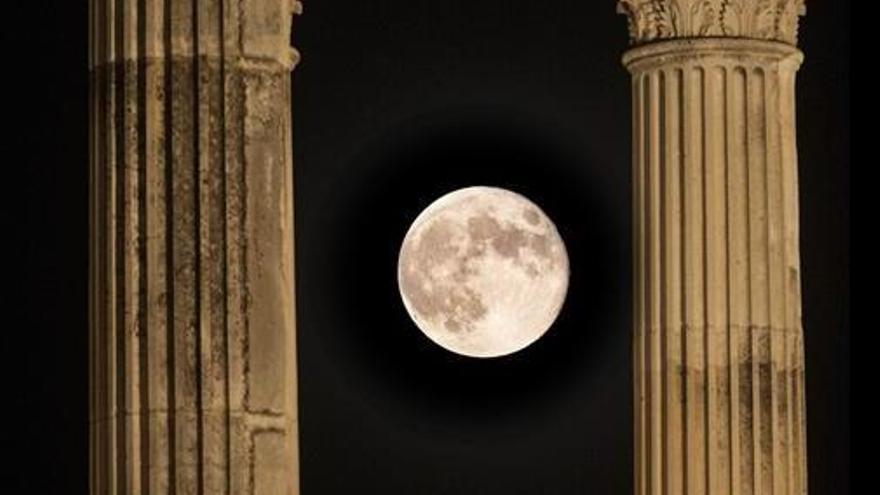 La noche del Sábado Santo brillará una «Luna azul»