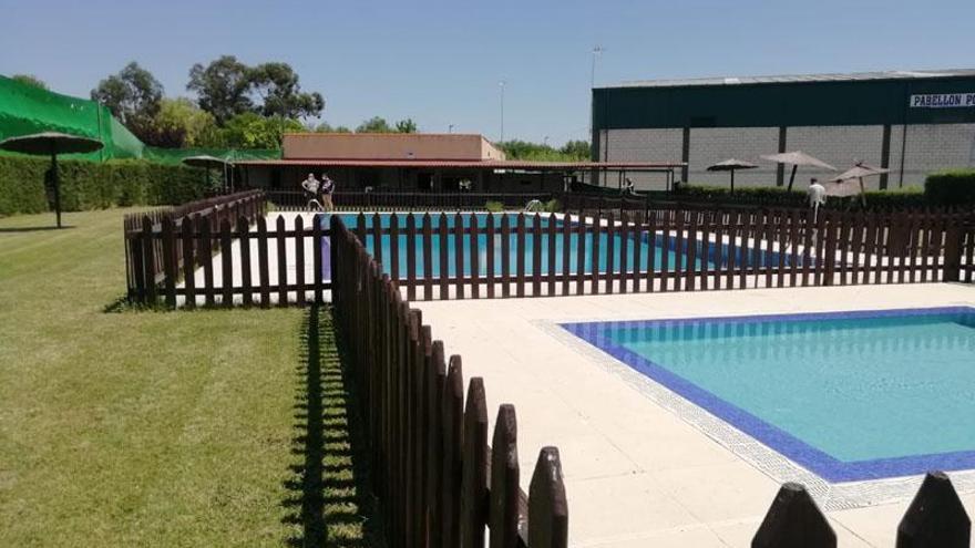 Las piscinas municipales de Aceituna abren este miércoles