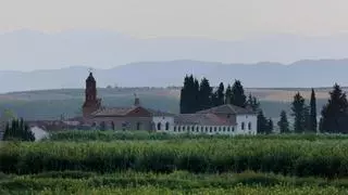 El pequeño pueblo de Zaragoza que alberga un histórico palacio en su única calle