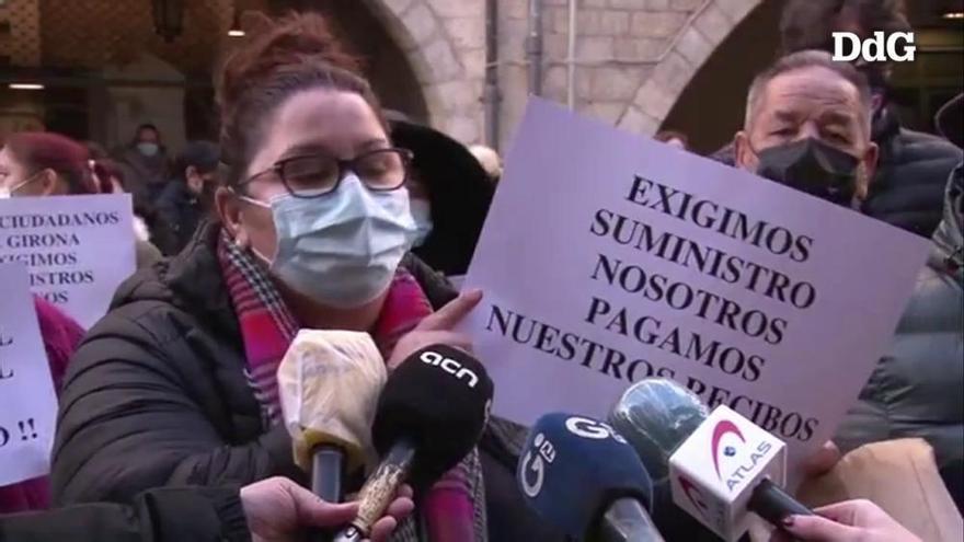 Protesta dels veïns del barri de Font de la Pólvora de Girona pels talls de llum