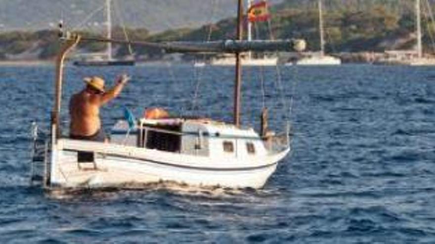 El mal tiempo limita la participación en el Nacional de curricán en Santa Eulària