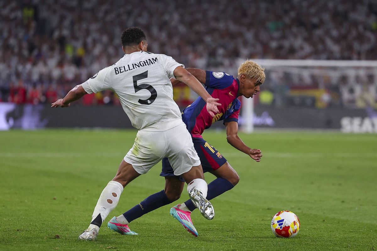 Lamine Yamal y Jude Bellingham en la final de la Copa del Rey Barça-Madrid 2024/25