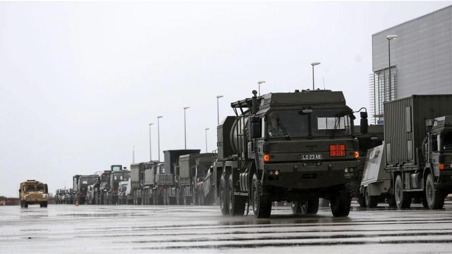 Desembarcan en Sagunto 400 vehículos para el ejercicio militar de la OTAN