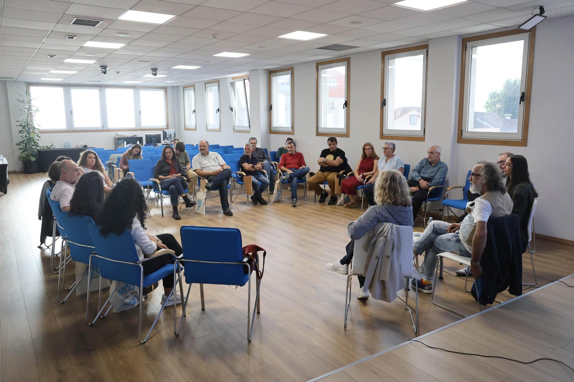 El encuentro de los suscriptores de FARO con Cómplices en imágenes