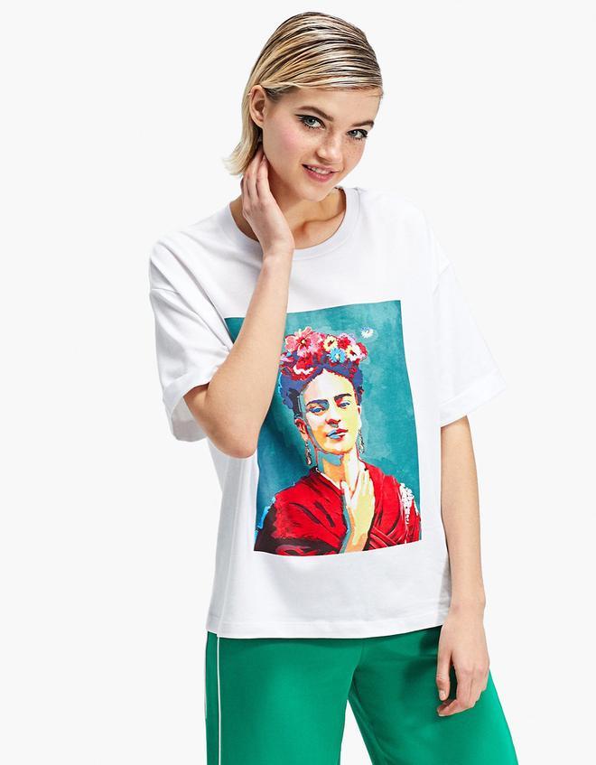 Camiseta color Frinda Kahlo, de Stradivarius