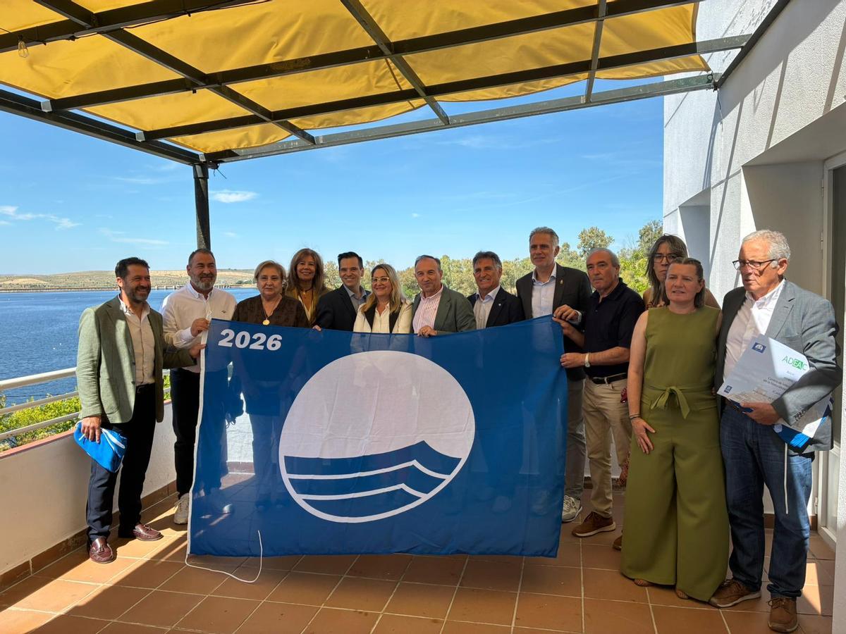 La Junta de Extremadura destina 2,7 millones de euros a mejorar la calidad de las zonas de baño con bandera azul.