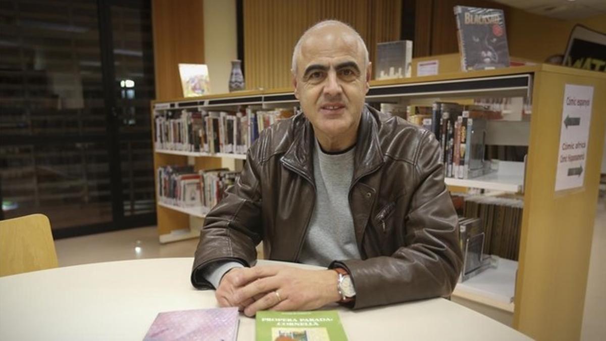 El escritor Josep Nadal, presidente de Aut@rs de Cornellà.