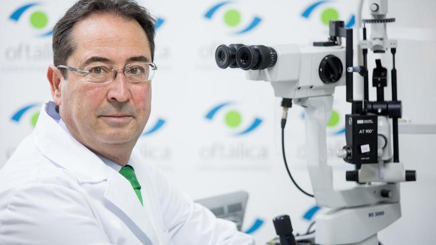Dr. Enrique Chipont Benabent / Oftálica - Clínica Oftalmológica - Alicante