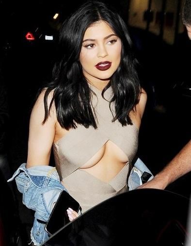 Luciendo 'Underboob': Kylie Jenner
