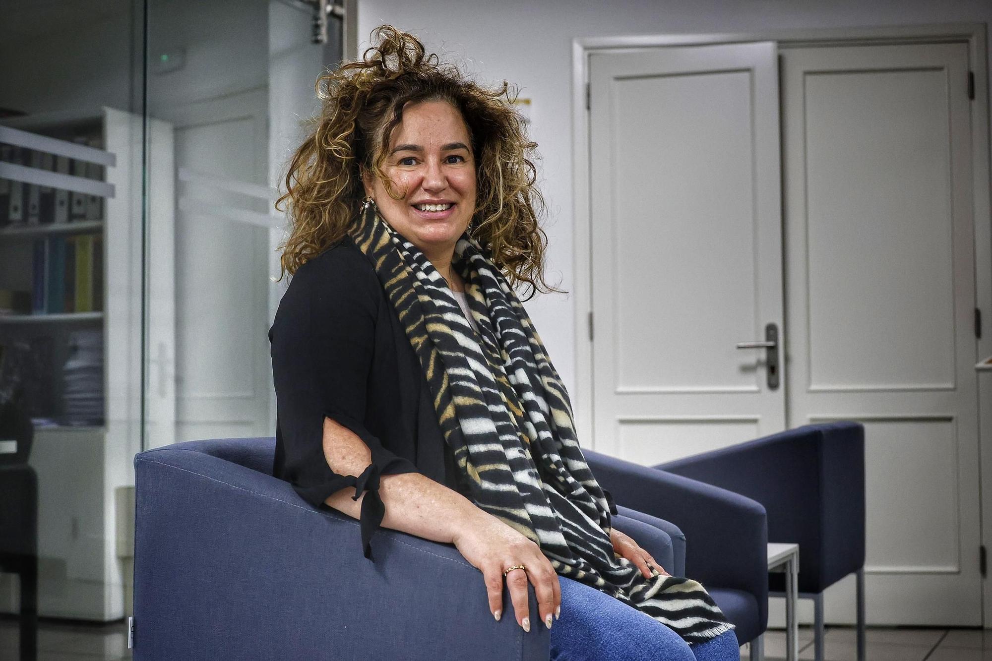 Entrega de reconocimientos como socios y socias de honor de la Asociación Covid Persistente Canarias