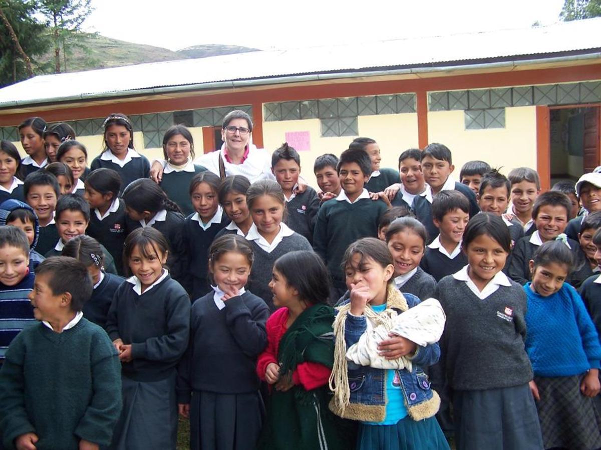 El trabajo de la ONG viguesa Aulas abiertas en Perú