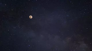 Una jornada para observar la luna llena y otros cuerpos celestes en Formentera