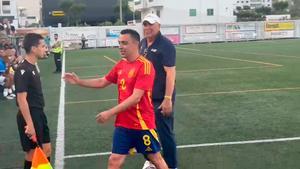 ¿Echas de menos al Xavi futbolista? Así destila clase y calidad en Ibiza