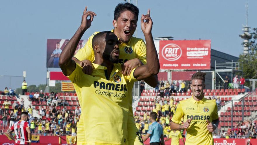 Bakambu festeja uno de sus goles.