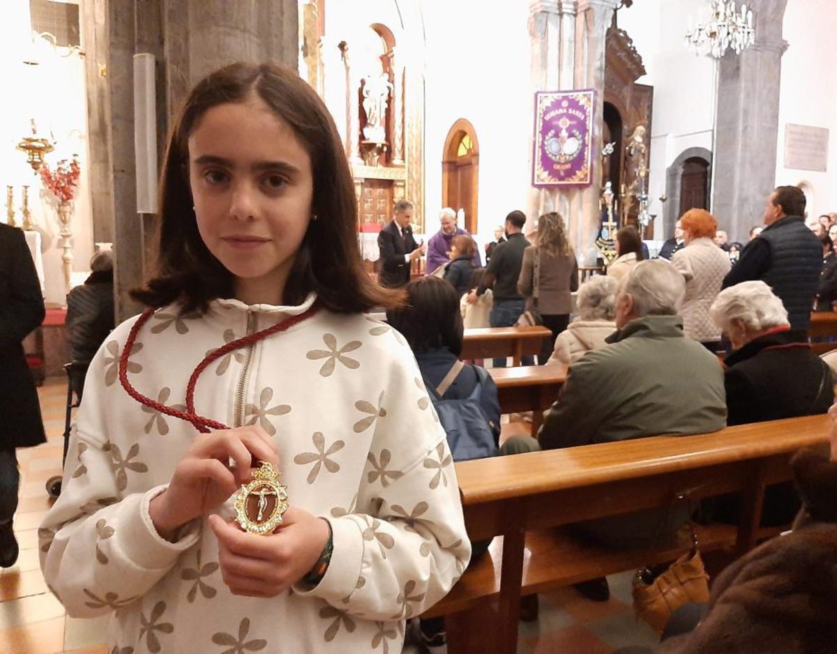 La Cofradía del Santísimo Cristo de la Buena Muerte de Grado suma treinta nuevos integrantes